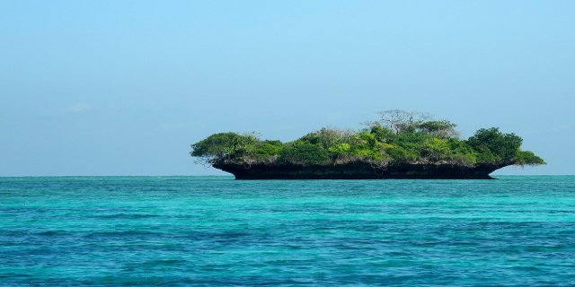 Zanzibar, koření, cestování, moře, pláže, plantáže, architektura