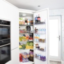 Jak uspořádat potraviny v chladničce, aby se nemusely zbytečně prošlé vyhazovat?
